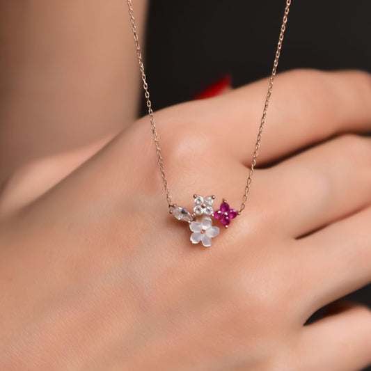 925 Ayar Gümüş Orkide Çiçeği Kolye