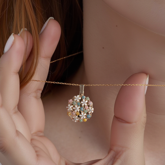 925 Ayar Gümüş Kişiye Özel Çiçek Bahçesi Kolye