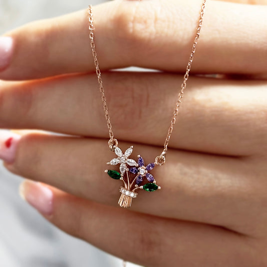 925 Ayar Gümüş Kişiye Özel Çift Harfli Çiçek Buketi Kolye