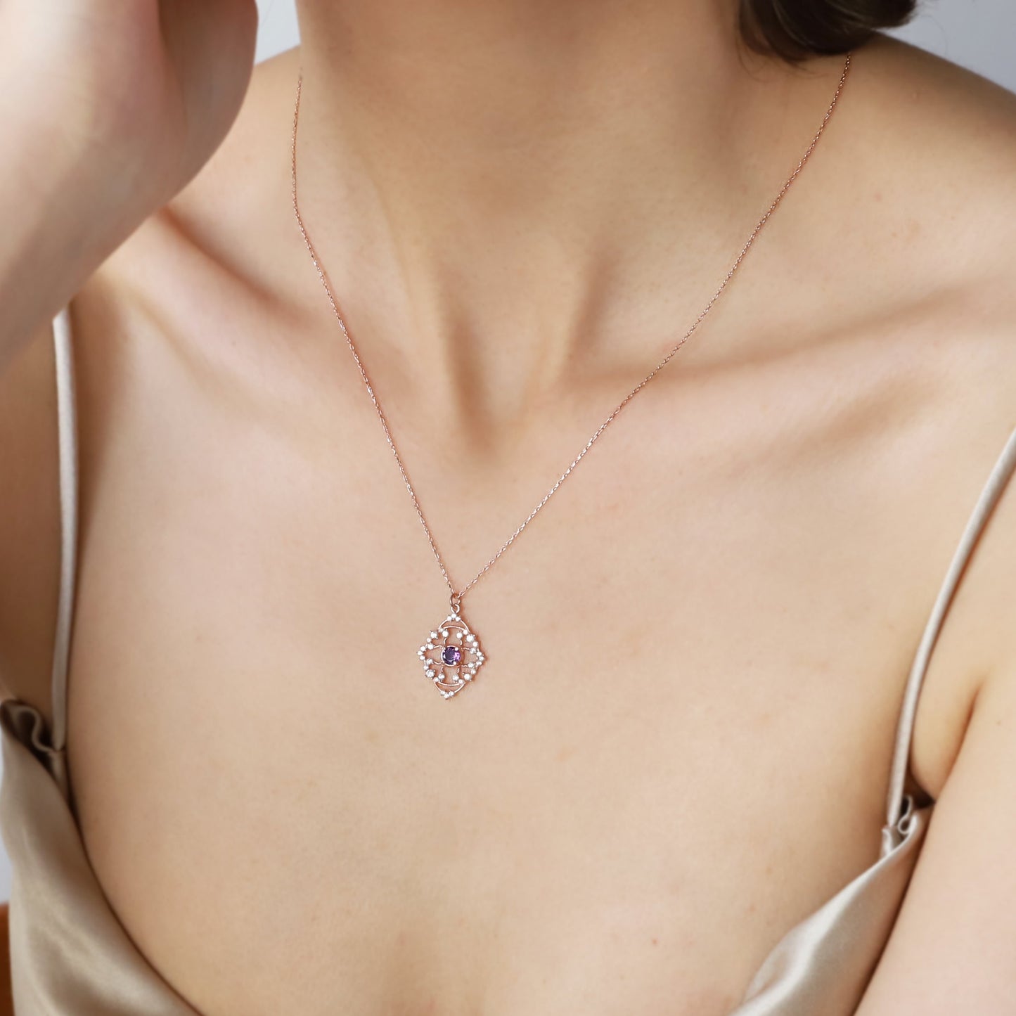 925 Ayar Gümüş Semiha Kolye