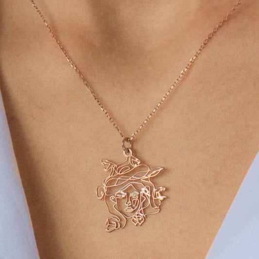 925 Ayar Gümüş Medusa Kolye