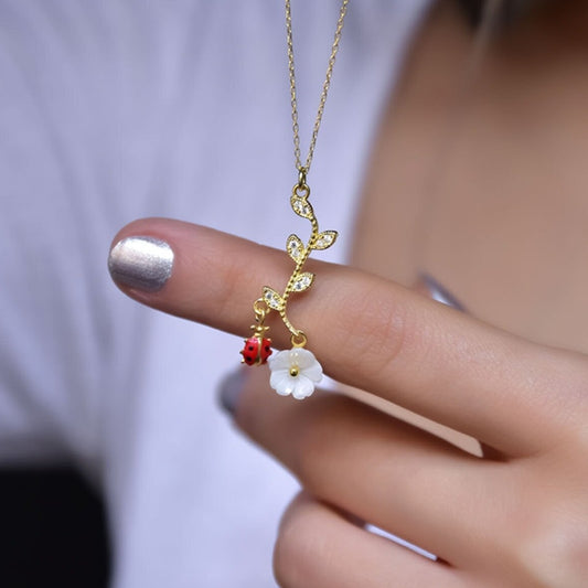 925 Ayar Gümüş Menekşe Çiçeği & Uğur Böceği Kolye