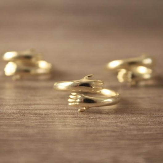 925 Ayar Gümüş Hug Me Yüzük