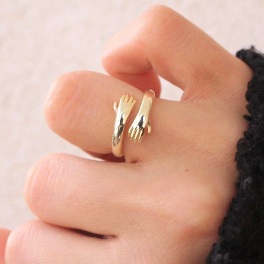 925 Ayar Gümüş Hug Me Yüzük