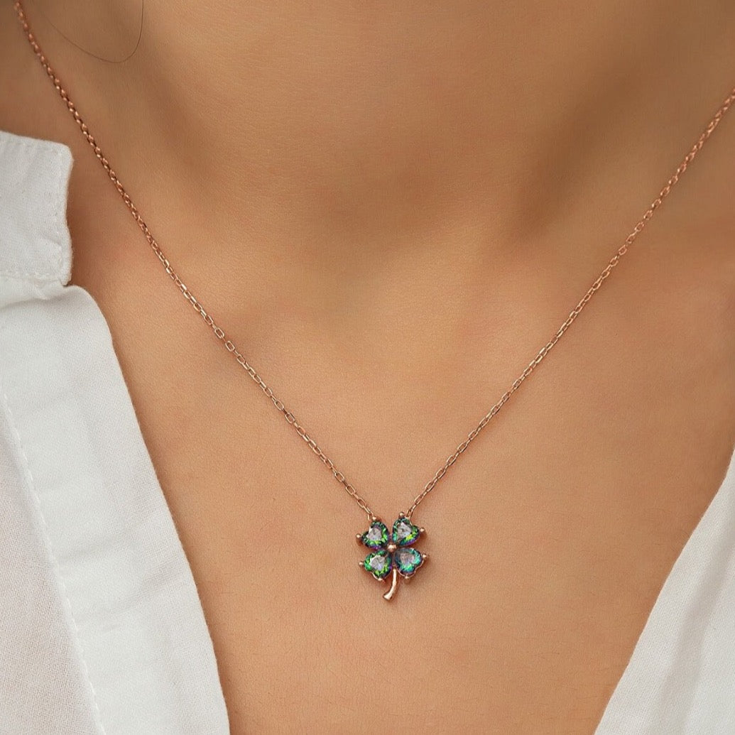 925 Ayar Gümüş Mistik Taşlı Yonca Kolye