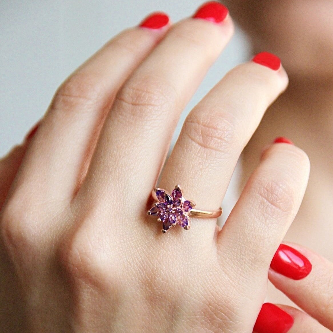 925 Ayar Gümüş Ametist Taşlı Lotus Yüzük