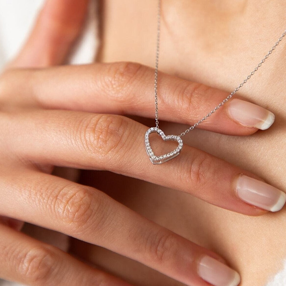 925 Ayar Gümüş Taşlı Kalp Kolye