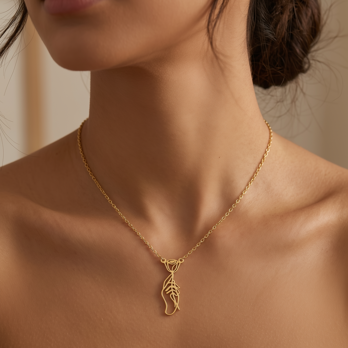 925 Ayar Gümüş Tasarım Gül Kolye